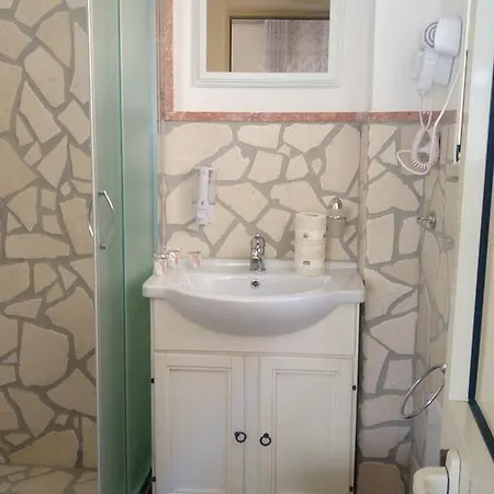 L'angoletto Bed & Breakfast *