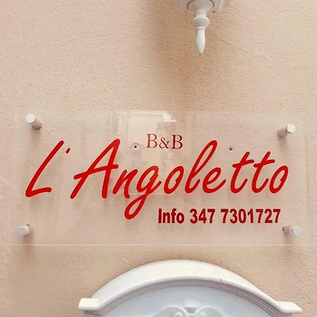 L'angoletto Bed & Breakfast *